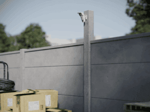 Dรฉtecteur de mouvement AJAX MotionCam Outdoor HighMount PhOD sur site industriel